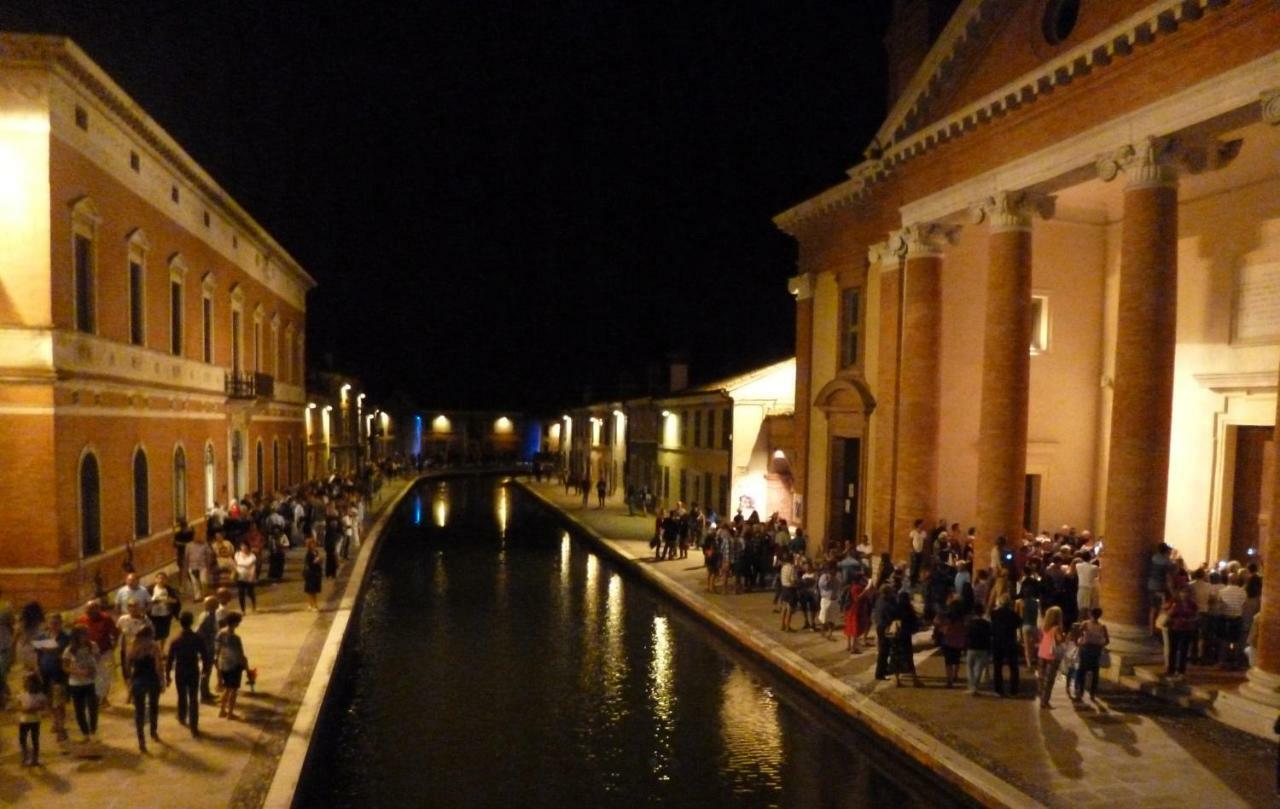 Villetta Maiori Lido delle Nazioni Exteriör bild